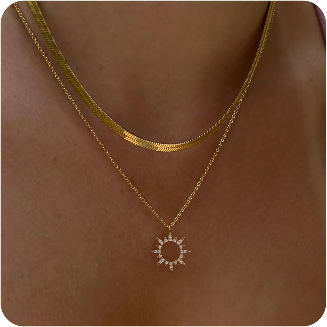Manufacturer Moodear Gold Necklace for Women 14K Dainty Chunky Gold/Sliver Chain Necklace Cuban Link Paperclip Chain Choker Toggle Clasp Layered Pearl Pendent Necklace for Women Trendy Fashion Jewelry necklace