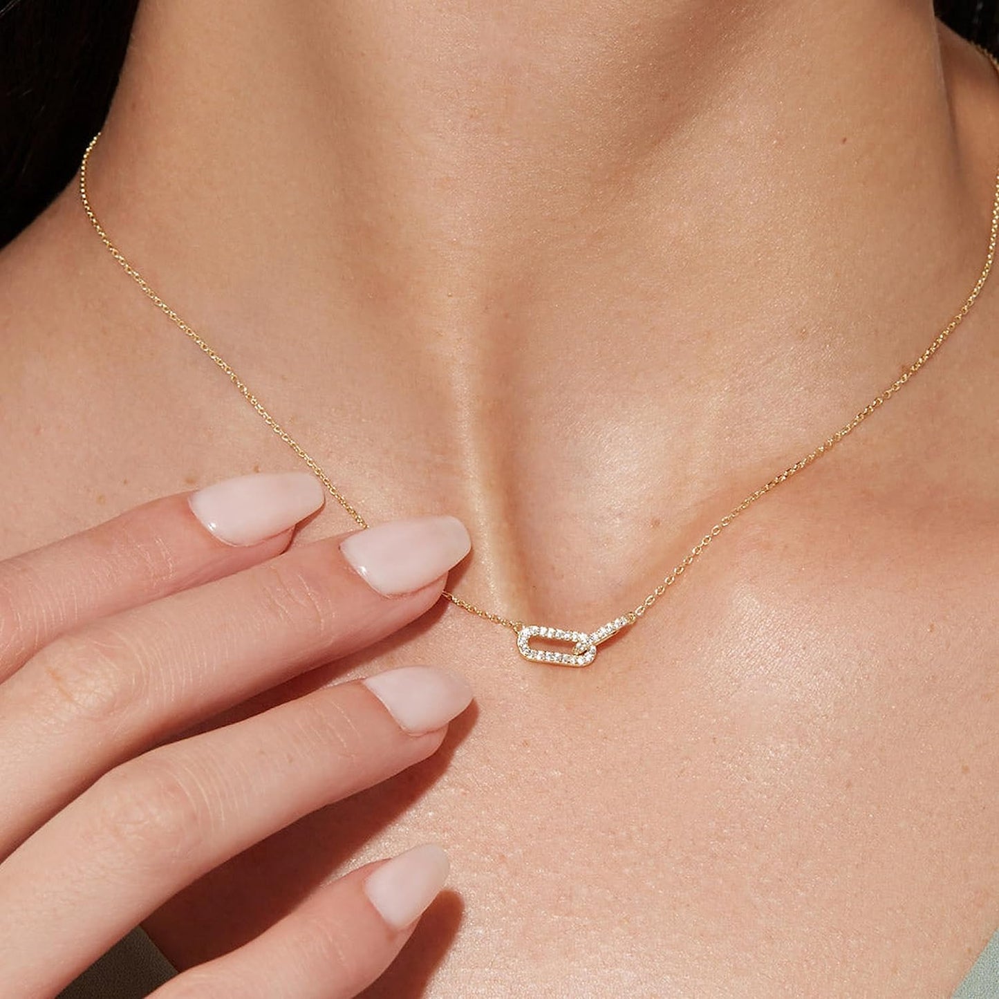 Manufacturer Freekiss Gold Pendant Necklace for Women, Dainty Diamond Necklaces for Women Simple 14K Gold Plated Paperclip Choker Necklaces Cute Minimalist Open Oval Necklaces Gold Jewelry for Women Gifts Necklace