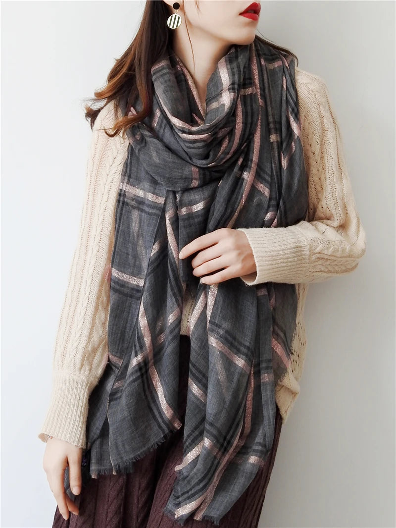 Women Cashmere Scarf with Warm Long Wraps Scarf Autumn Scarf England Classic Plaid Cashmere Scarves Fashion Luxury Shawl