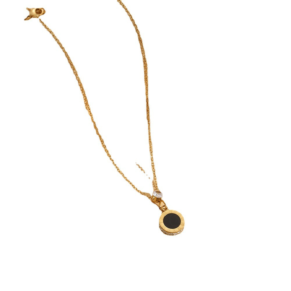 Hot-selling new titanium steel necklace women's black and white shell double-sided Roman pendant personalized light luxury trendy collarbone chain jewelry