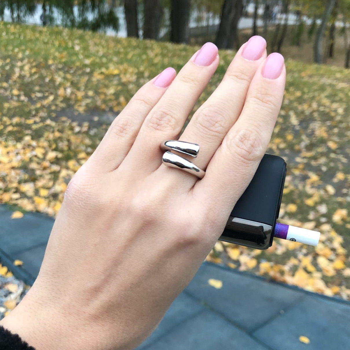 Brass gold plated ins simple Internet celebrity temperament gold glossy circle ring cross wound open rings wholesale