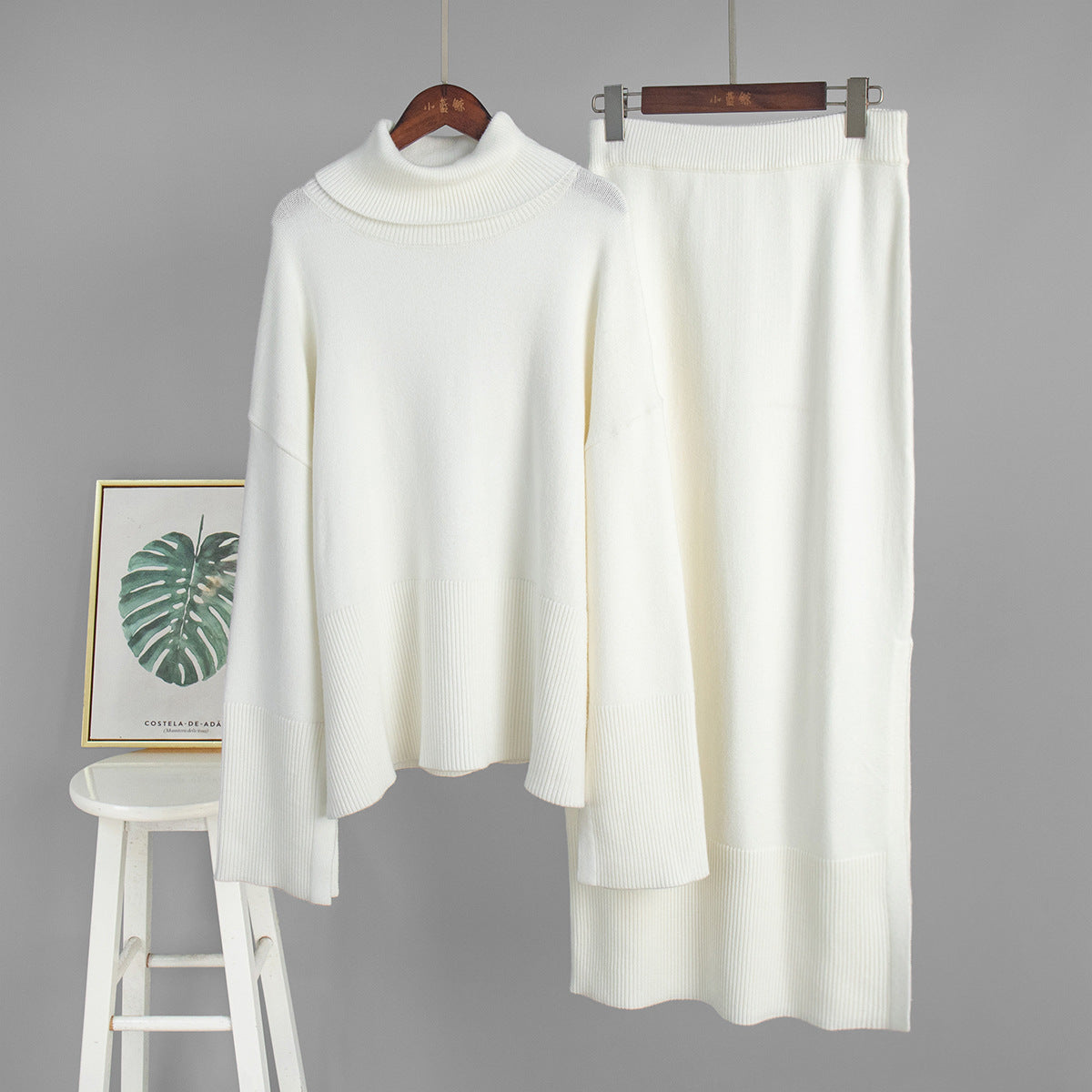 Knitted sweater set for women, Europe, America, autumn and winter new temperament loose sweater split skirt set