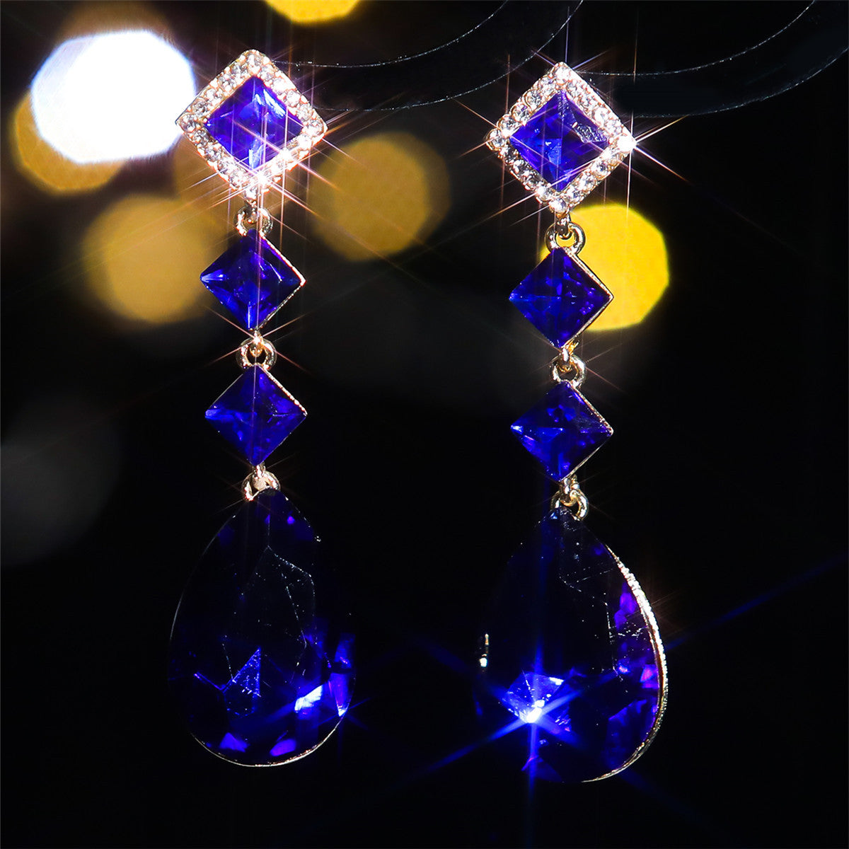 European and American jewelry, colored glass rhinestone earrings for women, exaggerated personality and shiny earrings earri.
