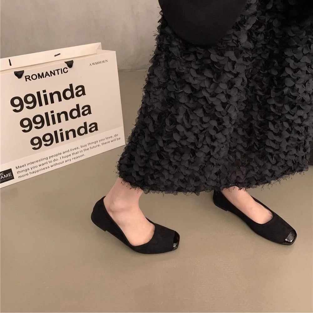 Korean version of design flat shoes spring and summer French casual women's shoes one-pedal temperament single Beanie shoes shallow mouth slippers