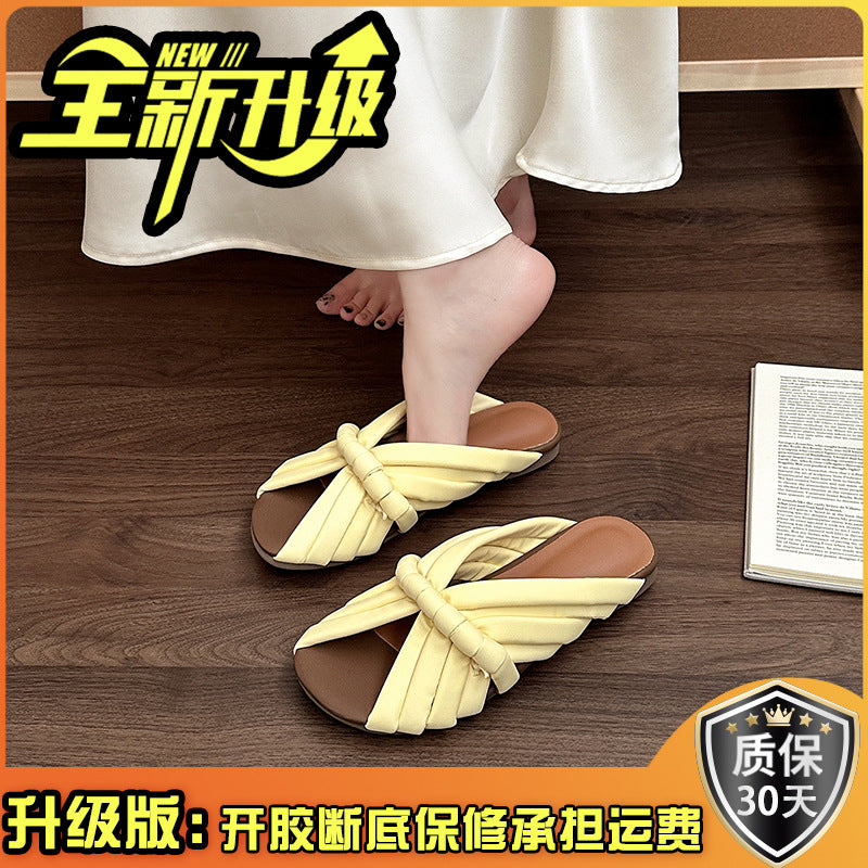 summer new niche design flat bottom outside wearing cool slippers women's hand-woven fish mouth casual one-word drag
