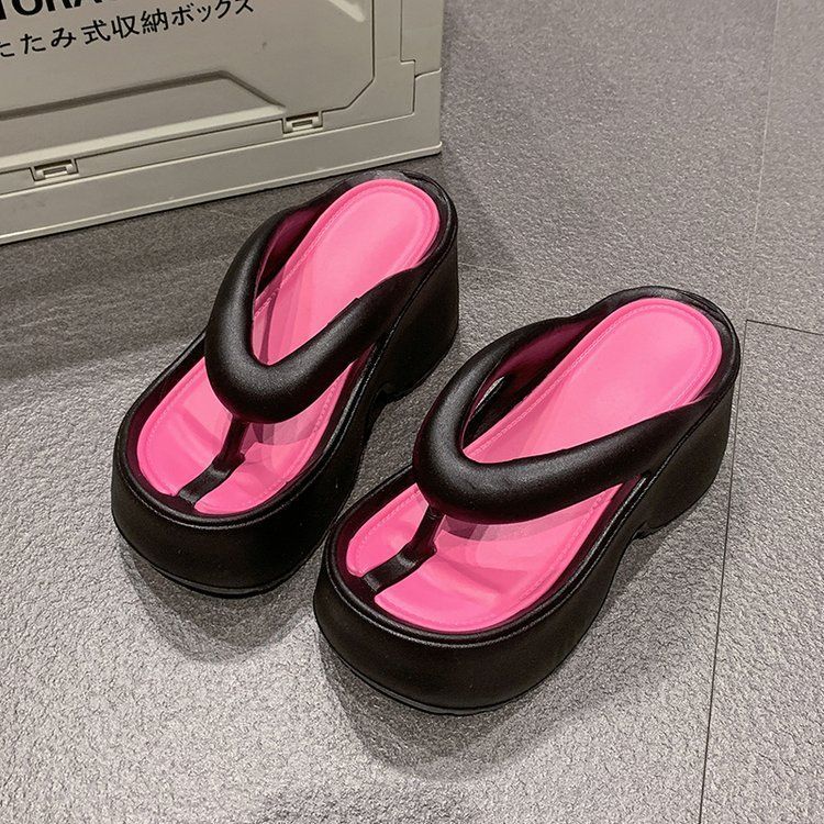 Small high-heeled flip-flop woman summer new fashion outer wear thick-soled non-slip beach pinch foot cool slippers
