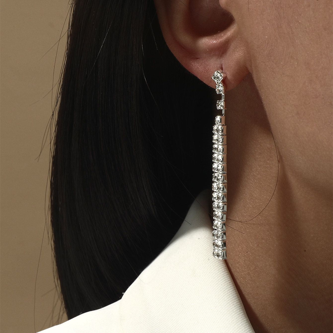 DINGKA popular, high-end geometric design earrings for women, shiny diamond-encrusted small stud earrings, elegant trendy ear jewelry