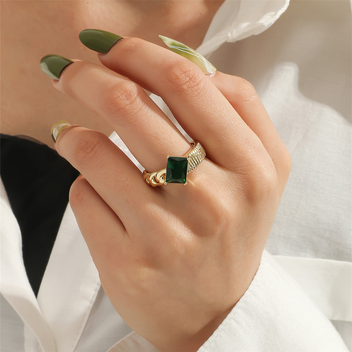 Exaggerated fashion geometric ring women, temperament light luxury opening adjustable rings jewelry