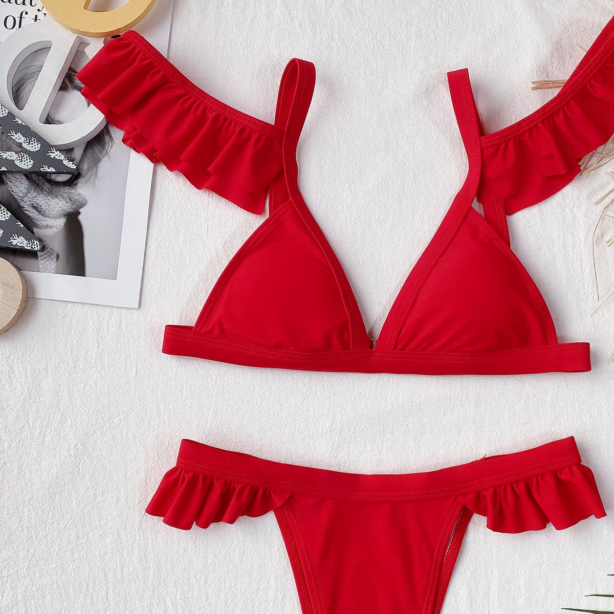 Outer single swimsuit European and American new solid color lotus leaf sleeve women's split swimsuit swimsuits