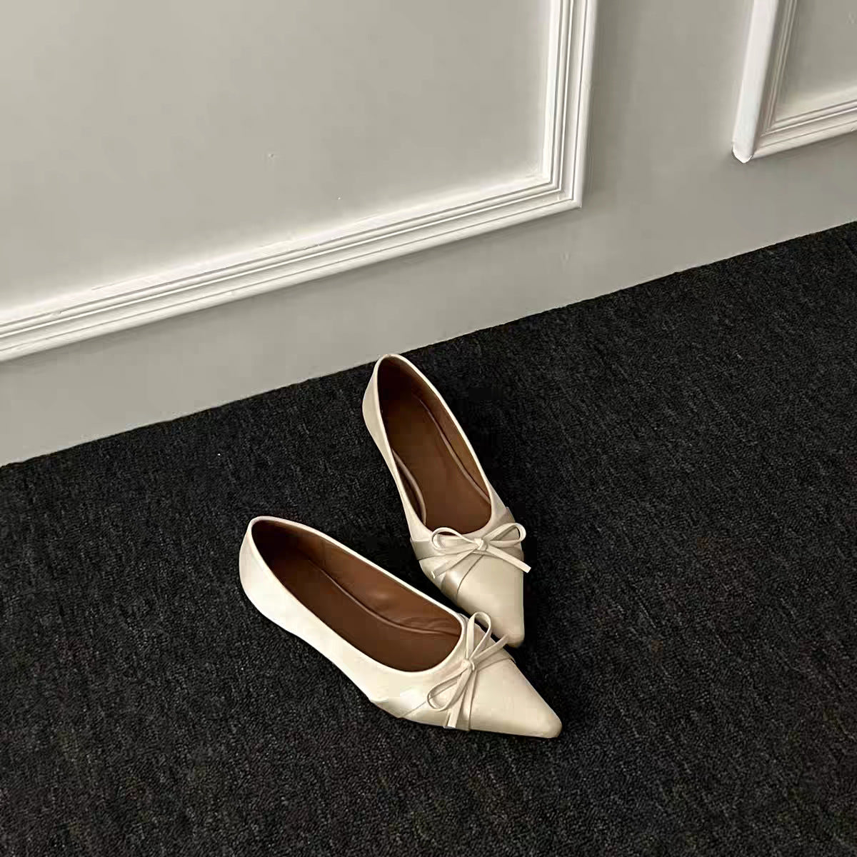 European and American style casual bow flats autumn new products pointed inner height increase shallow mouth single beanie shoes bag head single shoes