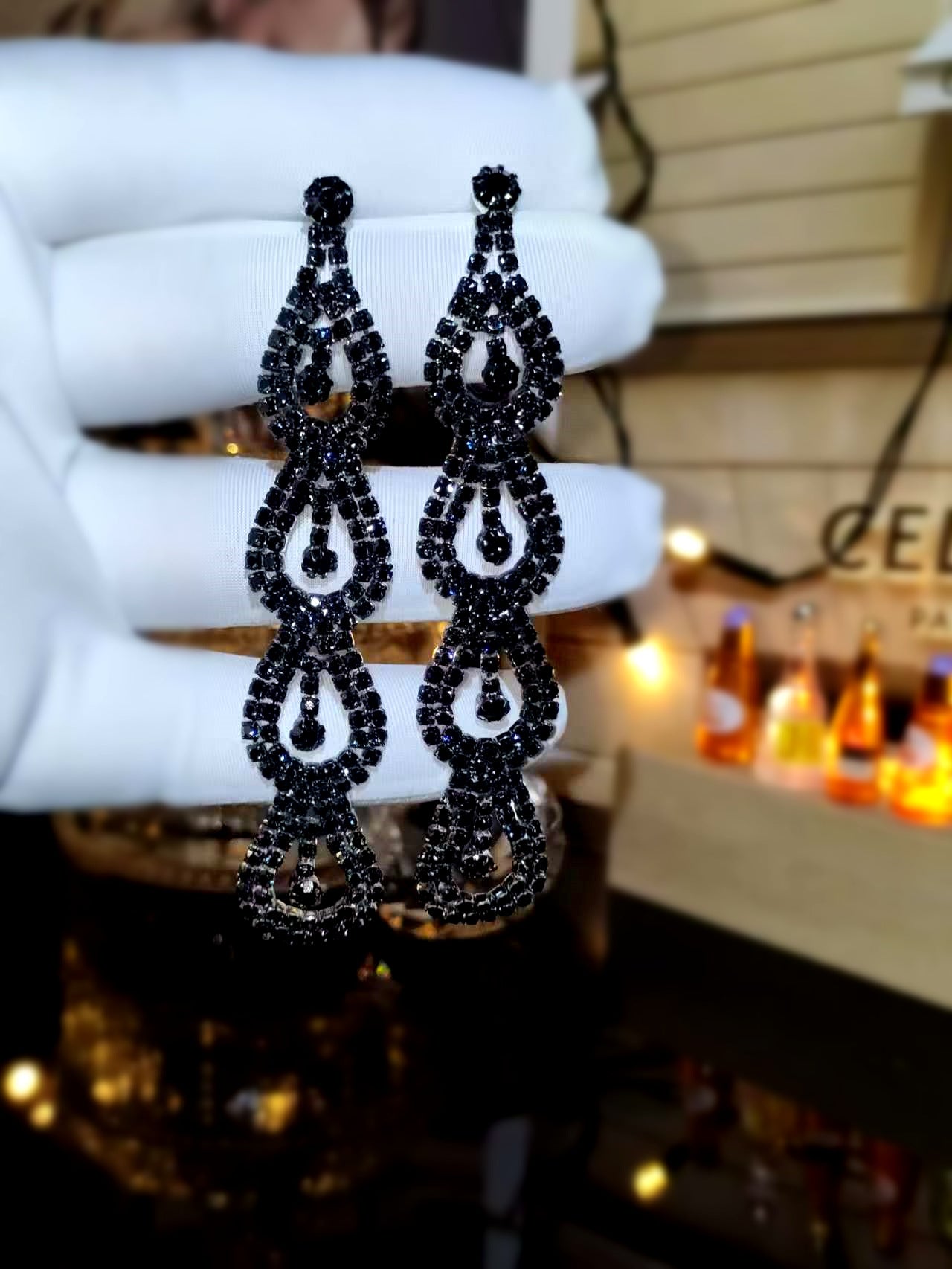 Cho Card Claw Chain Series Rhinestone Earrings Women's Super Flash Full Diamond Long Earrings Stud Earrings Dinner Versatile Earrings