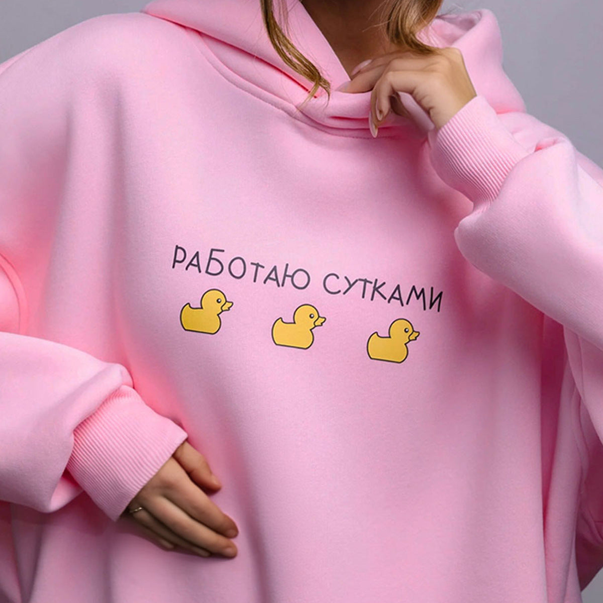 Medium and long hooded sweater, European, American autumn and winter women's three ducks printed loose casual hooded sweater