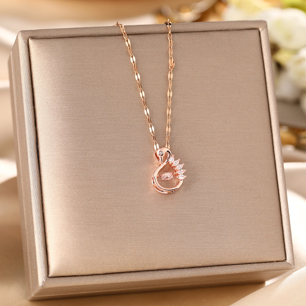Korean version of Internet celebrity live broadcast titanium steel necklace women's fashion smart beating heart hollow swan personality collarbone chain jewelry