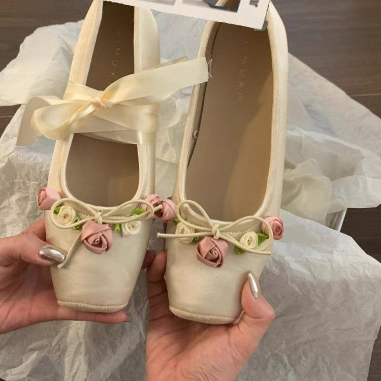 Ballet shoes single beanie shoes women's spring new flat temperament socialite wear square head Mary Jane shoes bridesmaid