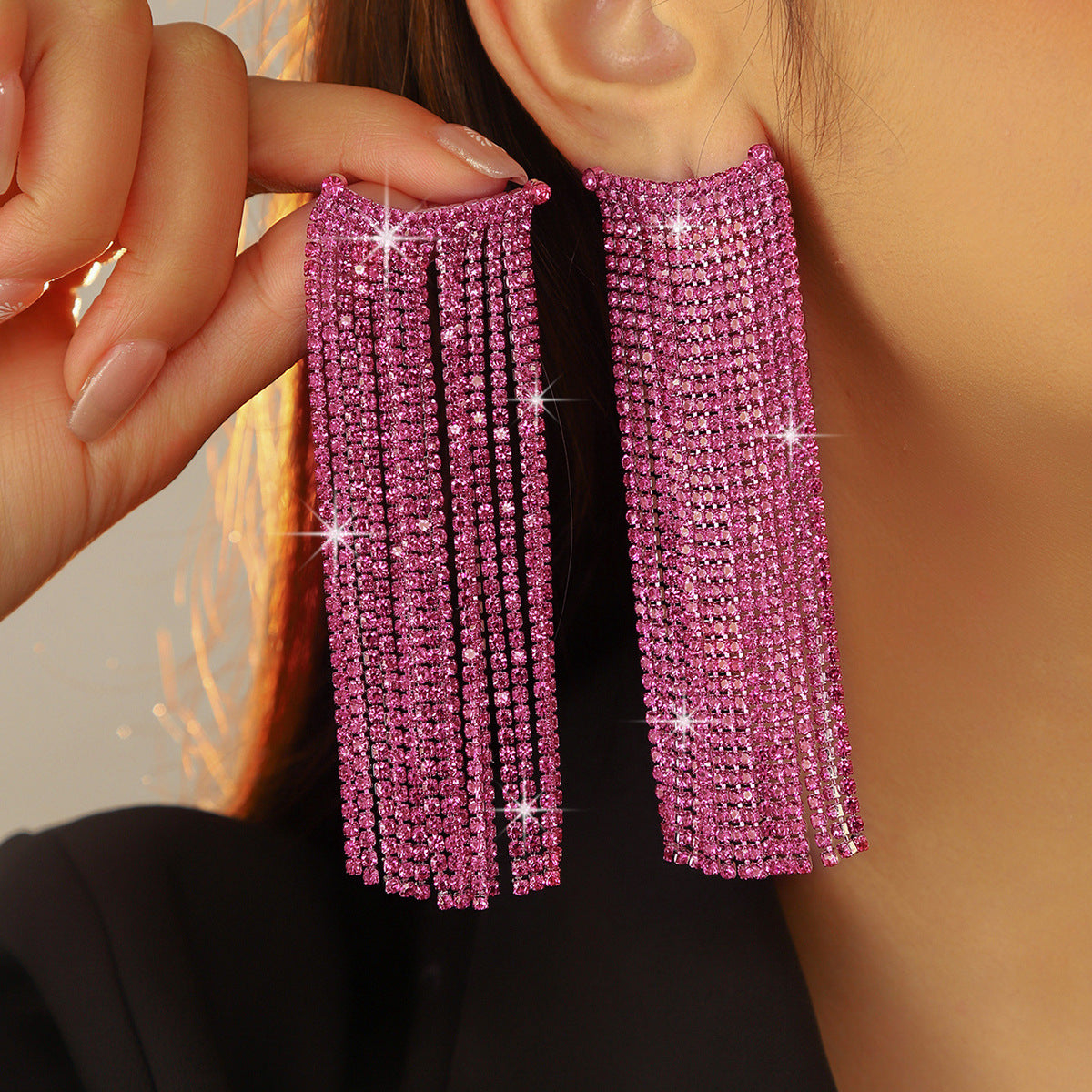 Heavy industry shiny crystal long fringed earrings for women, exquisite and elegant stud earrings, copper earrings.