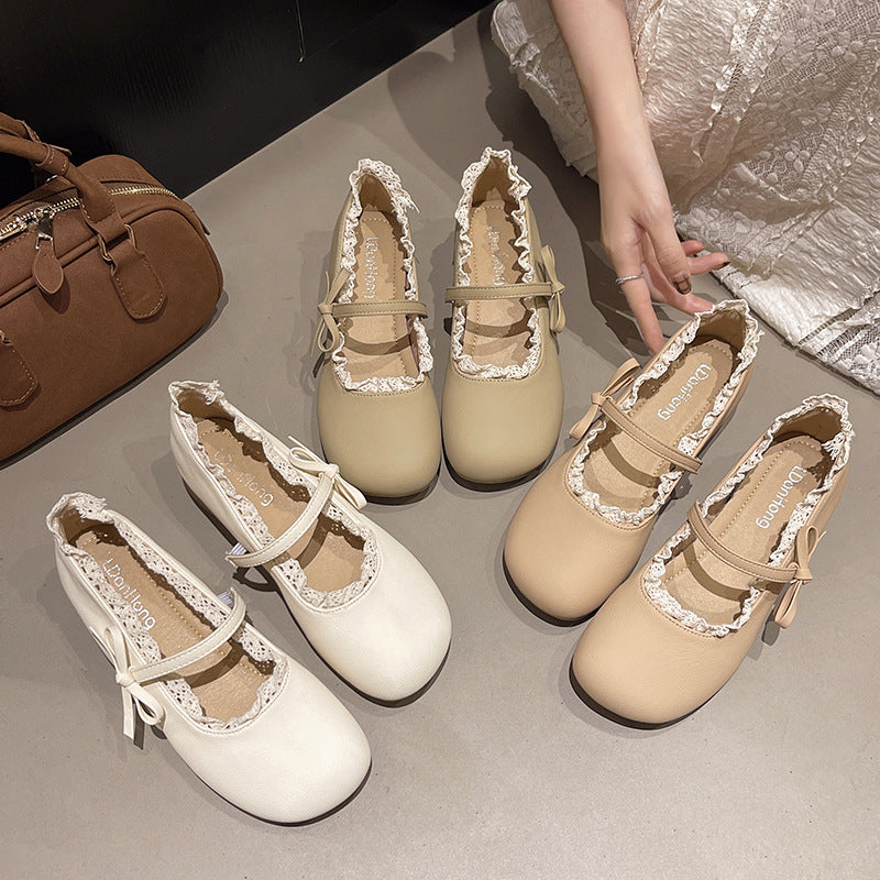 Fashion sweet lace small leather shoes lace foreign style princess shoes spring and summer new retro casual versatile light mouth single beanie shoes