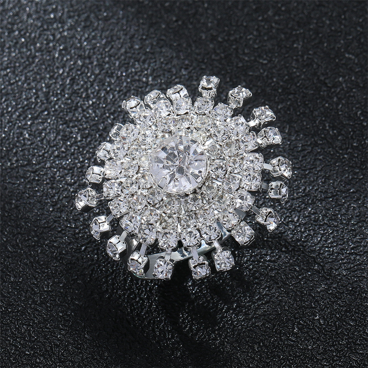 DINGKA Fashion Round Snowflake Rhinestone Ring Temperament Shiny Zir*****pening Adjustable Ring Rings Jewelry