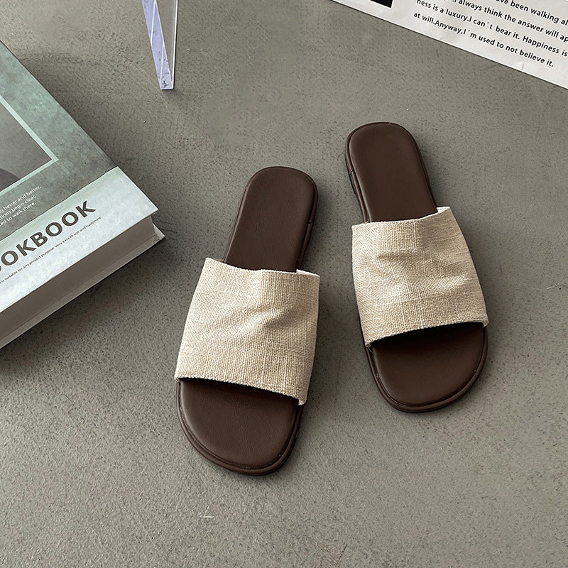 Retro Mori sandals one-word slippers women's summer new wear soft-soled beach vacation wind flat sandals