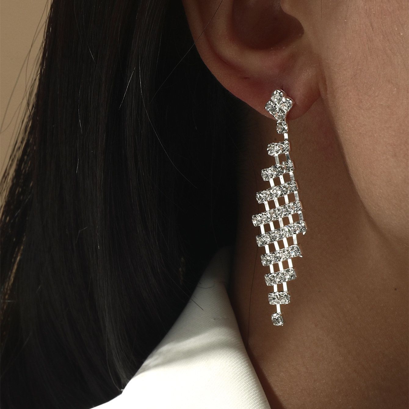 DINGKA popular, high-end geometric design earrings for women, shiny diamond-encrusted small stud earrings, elegant trendy ear jewelry