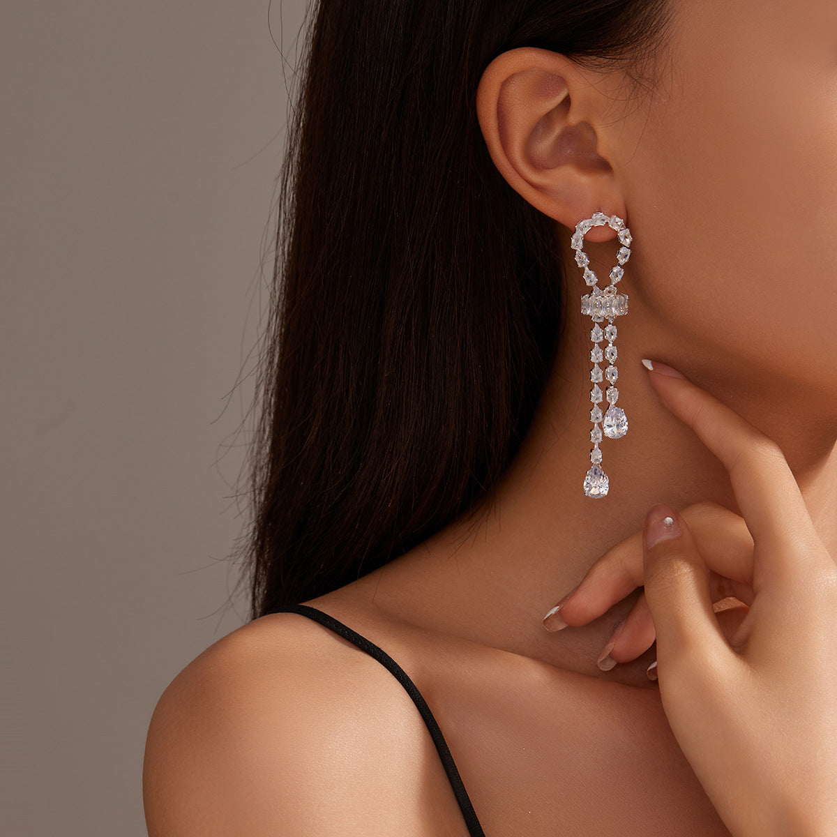 Dichka fashion geometric pearl zircon crystal long fringed earrings women's high-end luxury temperament stud earrings earrings