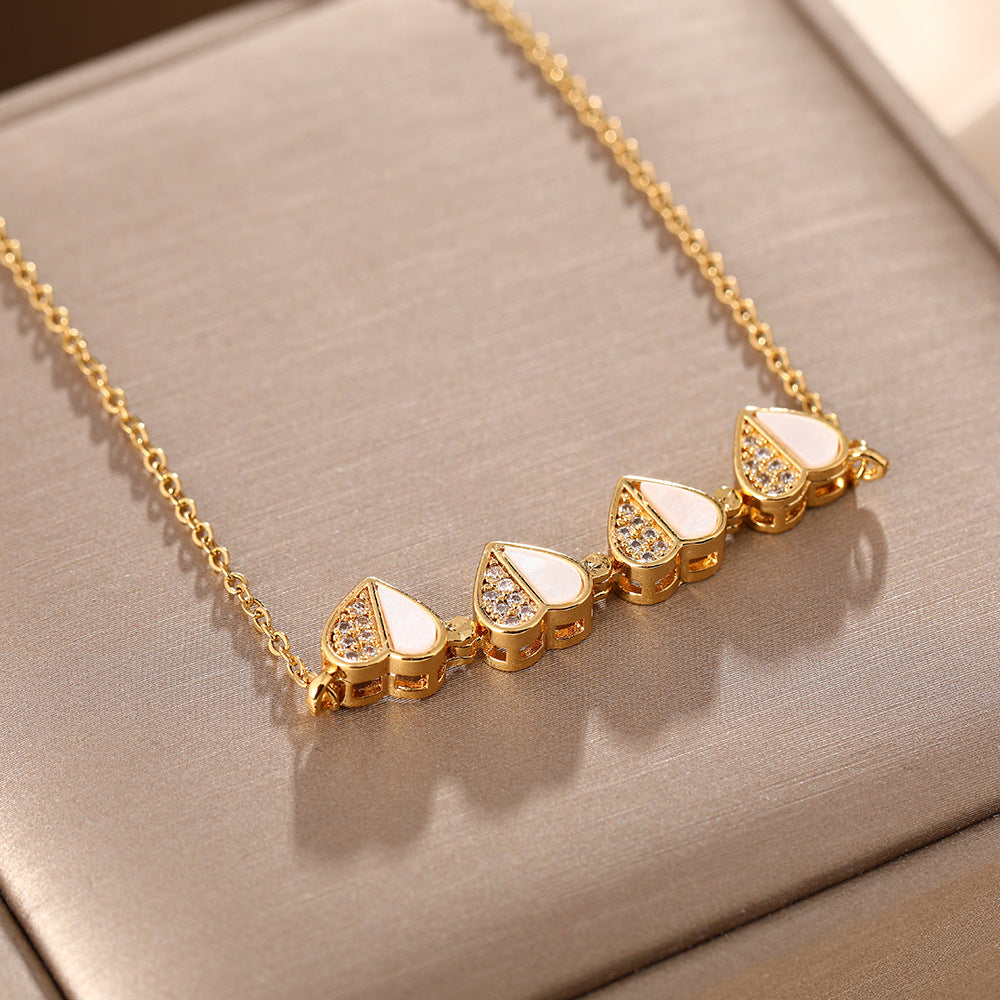 The Korean version of the live broadcast titanium steel necklaces for women wears more four-leaf clover magnetic zircon pendant high-end collarbone chain jewelry.