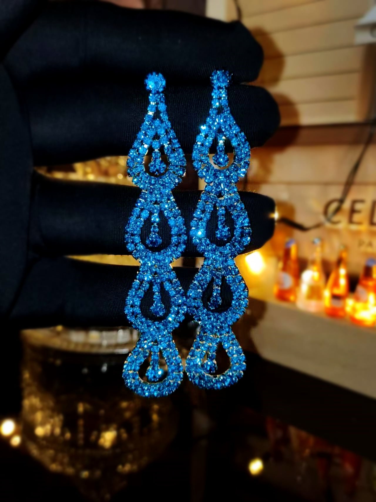 Cho Card Claw Chain Series Rhinestone Earrings Women's Super Flash Full Diamond Long Earrings Stud Earrings Dinner Versatile Earrings