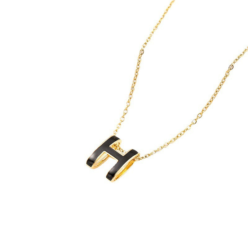 Korean version of Internet celebrity Douyin titanium steel necklace women's fashion simple letter H enamel pendant high sense collarbone chain jewelry