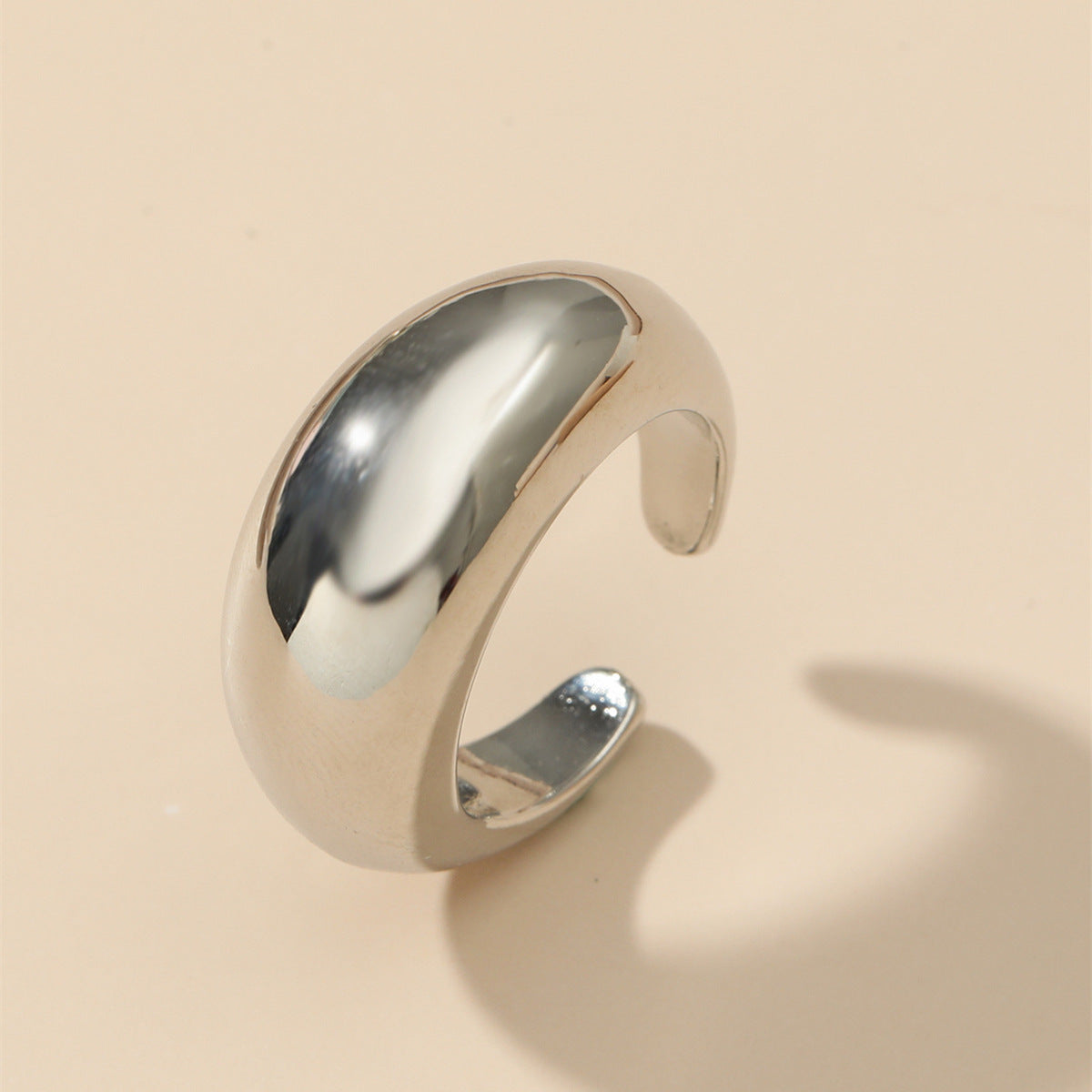 Korean version ins niche design simple geometric arc surface smooth surface texture open rings women's fashion ring wholesale