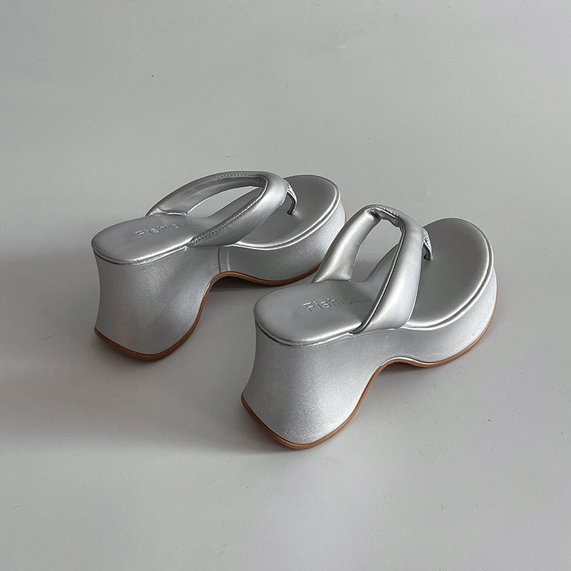 Simple and sweet wind lotus root pink thick bottom flip-flops women spring and summer new round head toe muffin bottom wear cool slippers