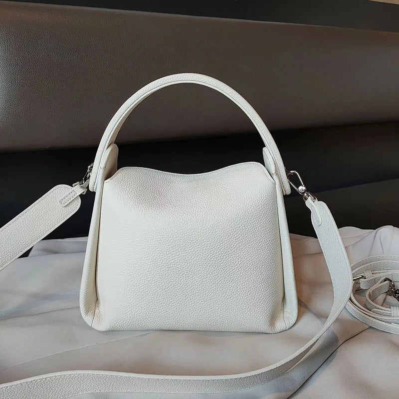 Famicare Luxury Soft Female Genuine Leather Shoulder Bag Women Messenger Bags Fashion Lady Shopping Square Handbag New