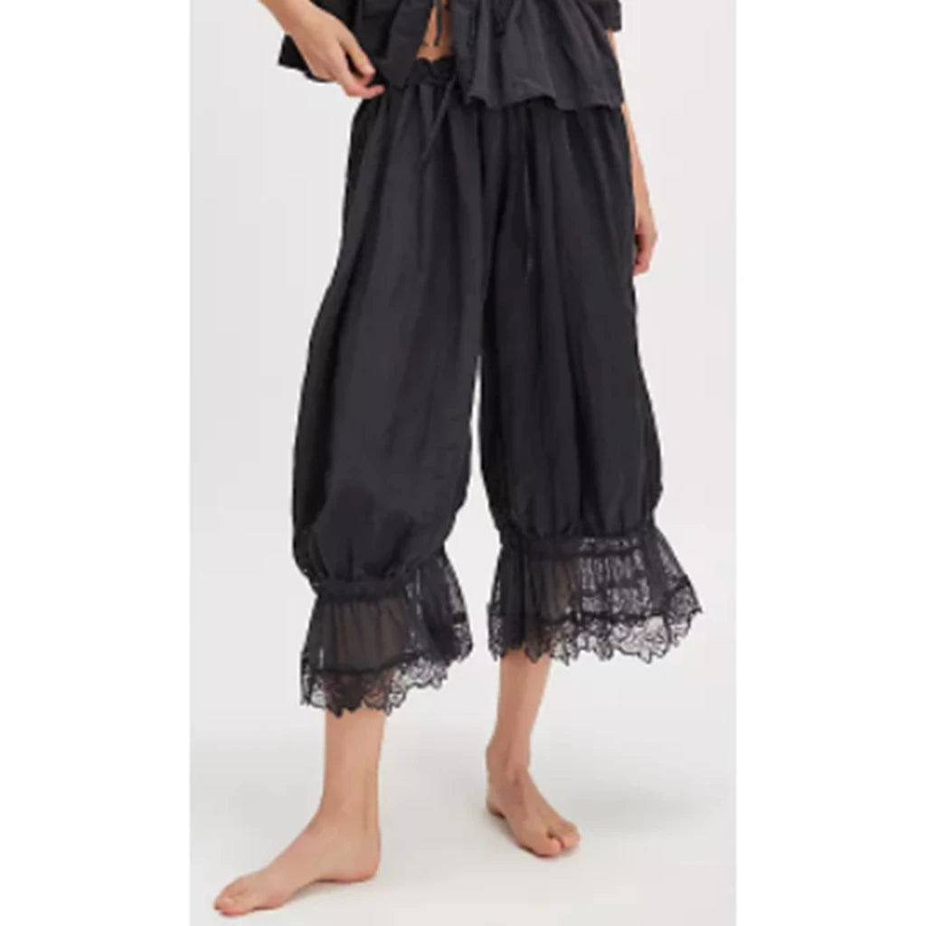 Combhasaki Women's Y2K Loose Fit Bloomers Cropped Pants Drawstring High Waist Floral Lace Patchwork Calf-Length Lantern Trousers pant
