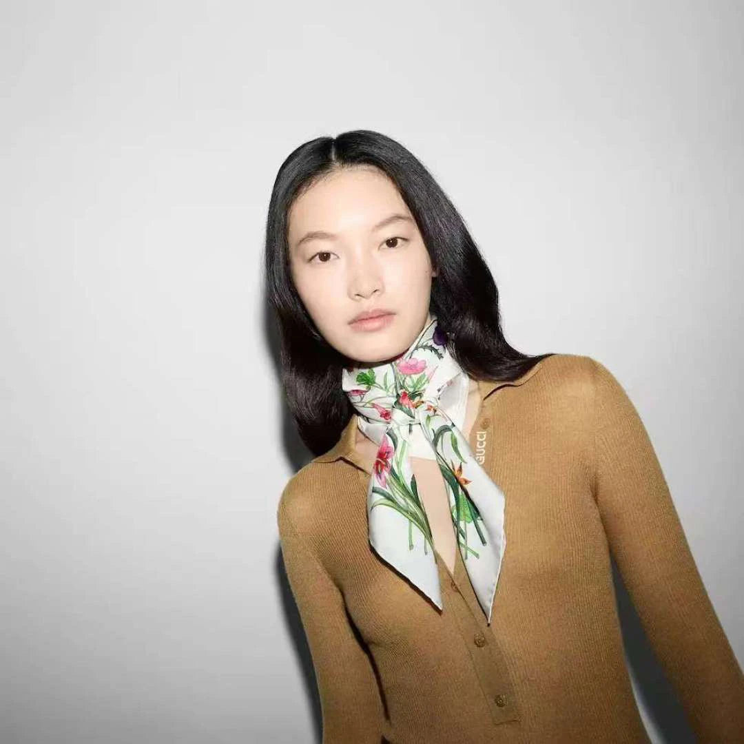 Designer Silk Scarf: Playful Versatility & Modern Flair - Effortlessly Chic Styling. Premium Gift for Fashion Enthusiasts