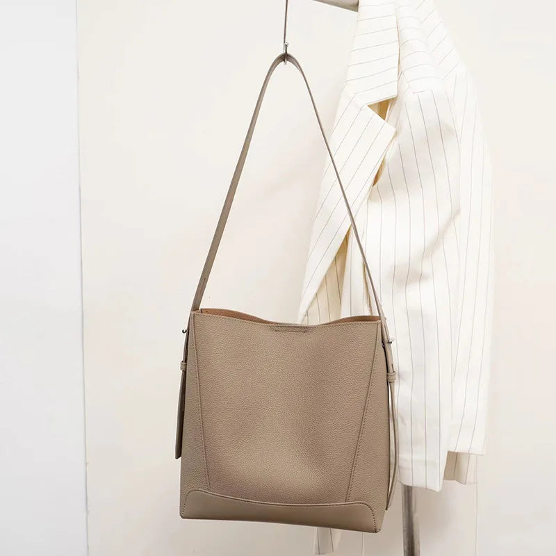Minimalist Lady Commute Messenger Bag Women Luxury Genuine Leather Casual Shoulder Bags Female Classic Bucket Bag New Style