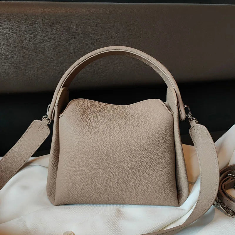 Famicare Luxury Soft Female Genuine Leather Shoulder Bag Women Messenger Bags Fashion Lady Shopping Square Handbag New