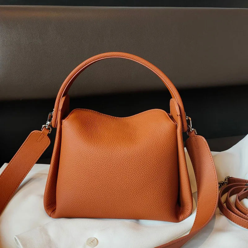 Famicare Luxury Soft Female Genuine Leather Shoulder Bag Women Messenger Bags Fashion Lady Shopping Square Handbag New