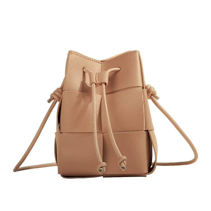 New Small Weave Bucket Drawstring Shoulder Cross Bag Female bag Woven Handbag Luxury Bag sss Express Designer Famous Brand Bags