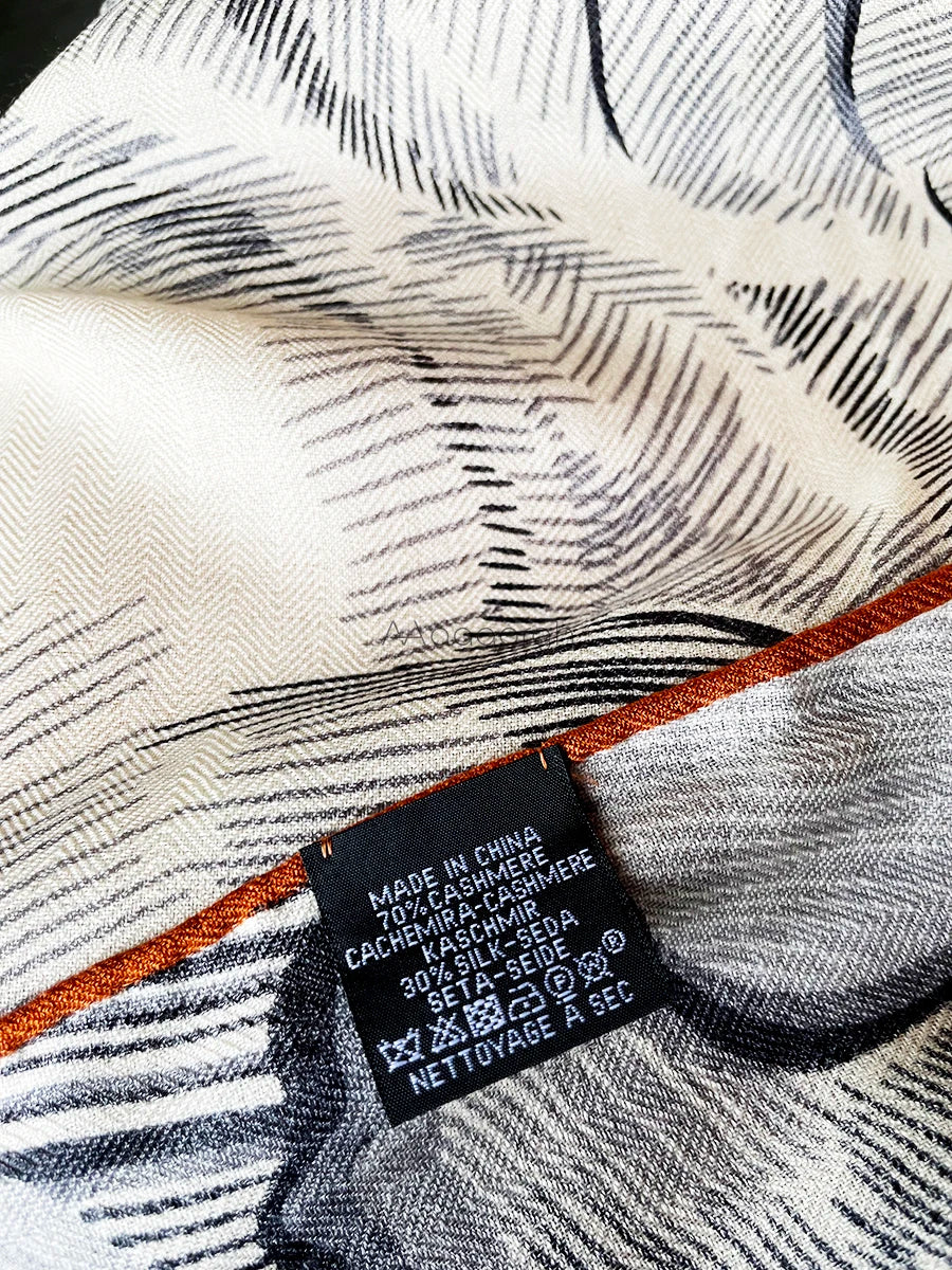 Horse Print Wool Silk Cashmere Scarf Women Luxury Brand Winter Scarfs Women Handrolled Edges Shawls Oversized Stole Foulard