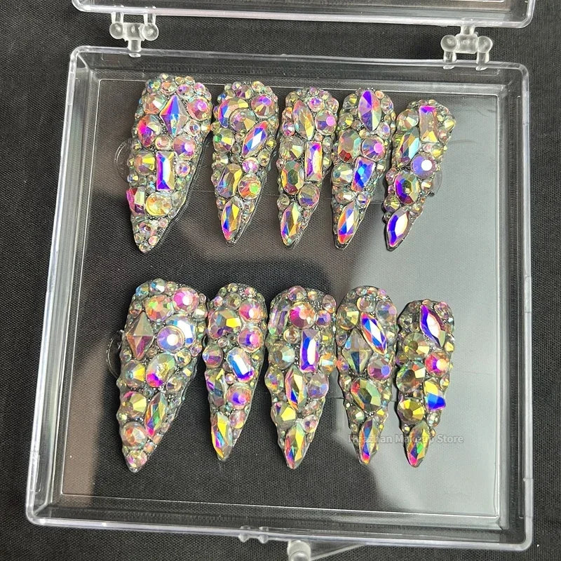 Handmade Luxury Glittery Rhinestone False Nail Tips Customized Bling Press On Nails Art Long Stiletto Coffin Fake Nail With Glue