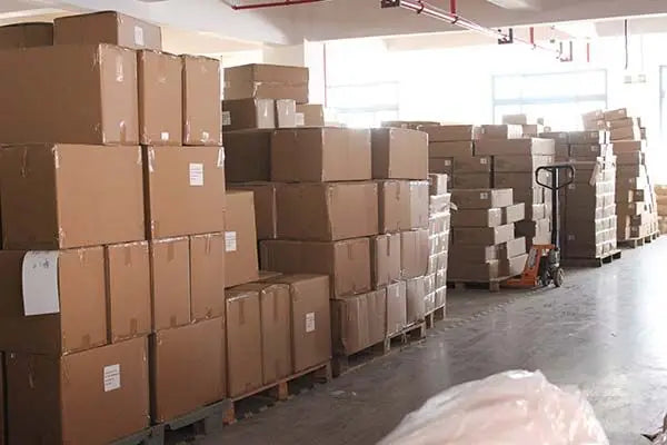 Custom Wholesale Pet Safety Booster Seat Car Back Center Console Small Dog Cat Puppy Travel Armrests Bed Bag Removable Pet Car S dog toy