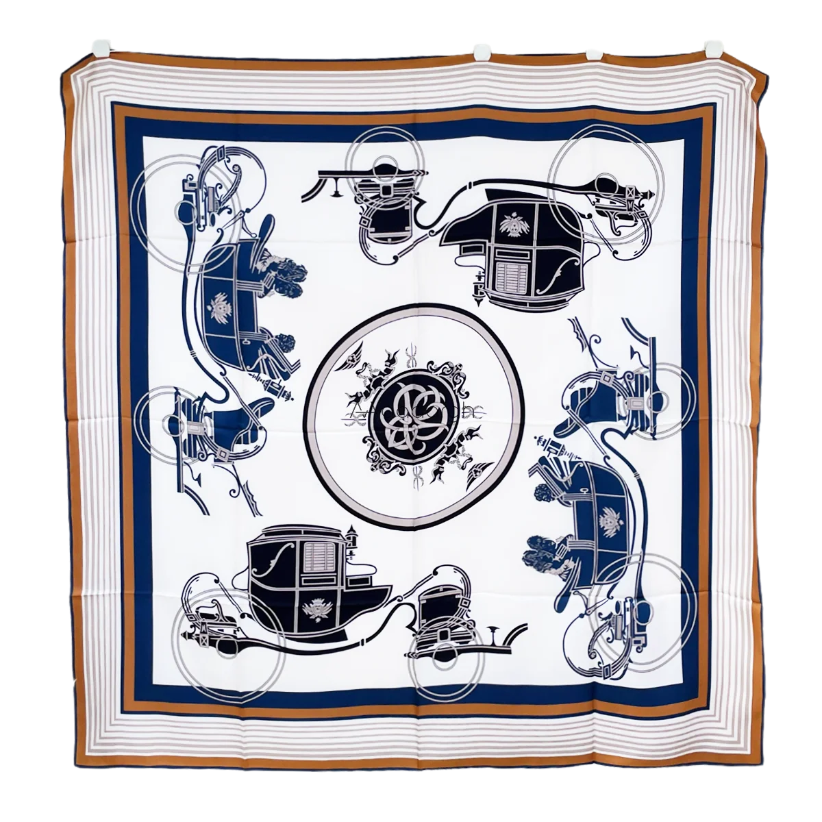 carriage Luxury Designer Oversized Scarf Handrolled Edge Shawls Bandanas Tops Accessories Belt Hair Neck Scarves Foulard