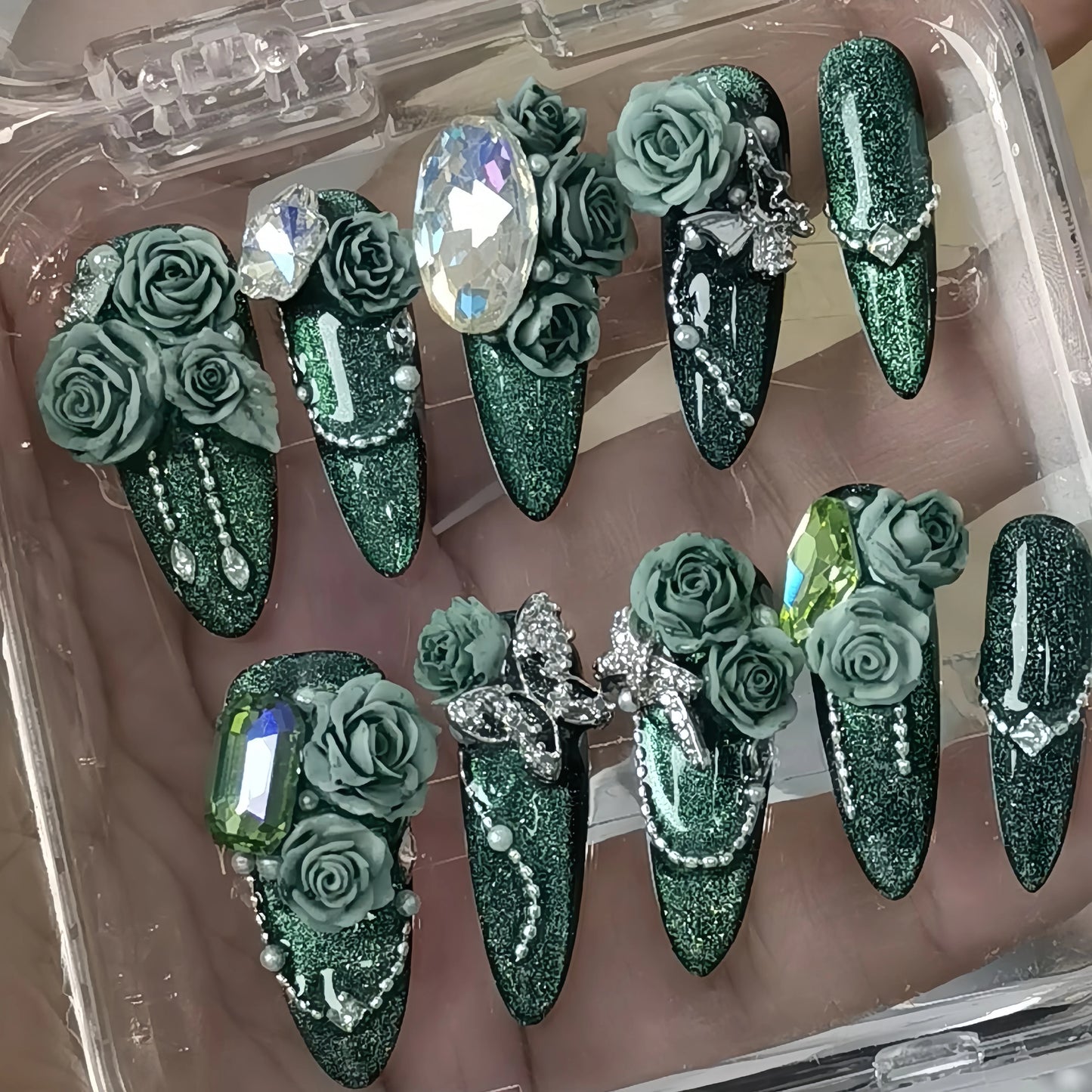 10Pcs Press On Nails Dark Style Charm Gradient Art Nail Full Diamond Long Almond Rhinestones Detachable Handmade Wear Fake Nails