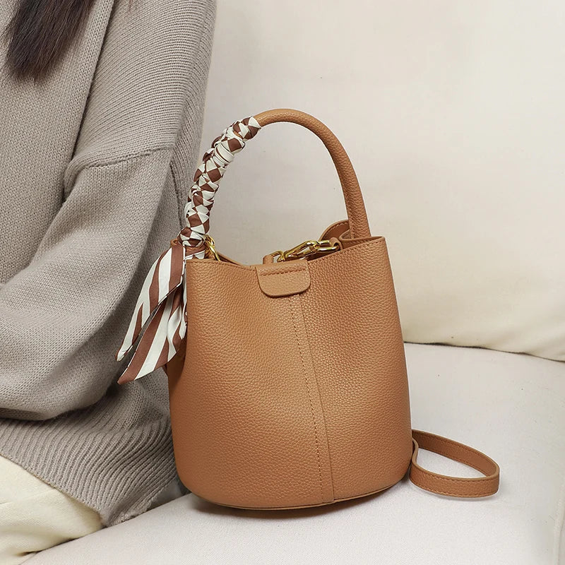 Women Wristlets Handbag Genuine Leather Small Crossbody Bag Bucket Bag Tide