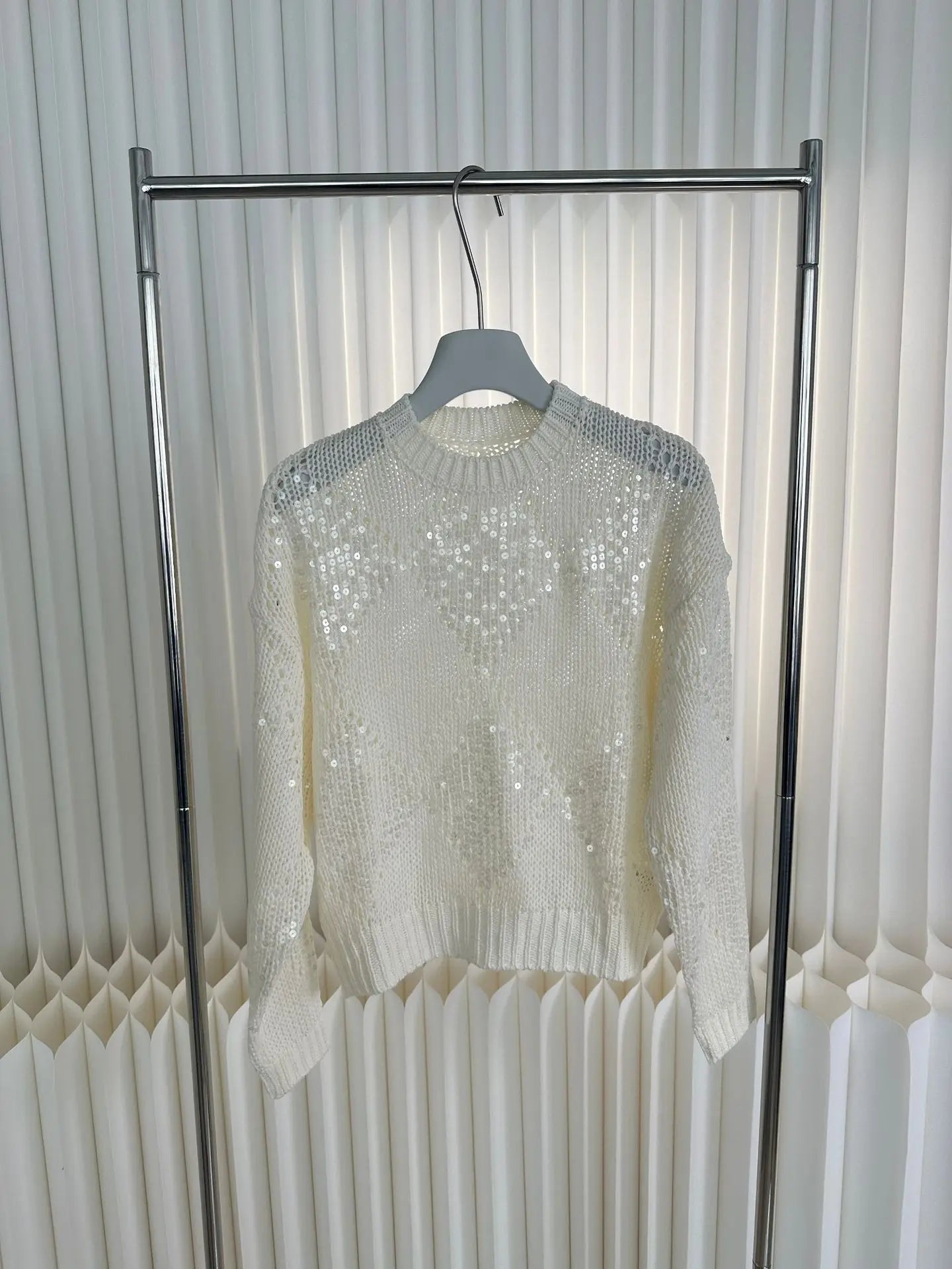 Spring And Summer Ladies New Heavy Embroidery Sequin Top Lazy Style Loose Hollow Pullover Knitted Sweater