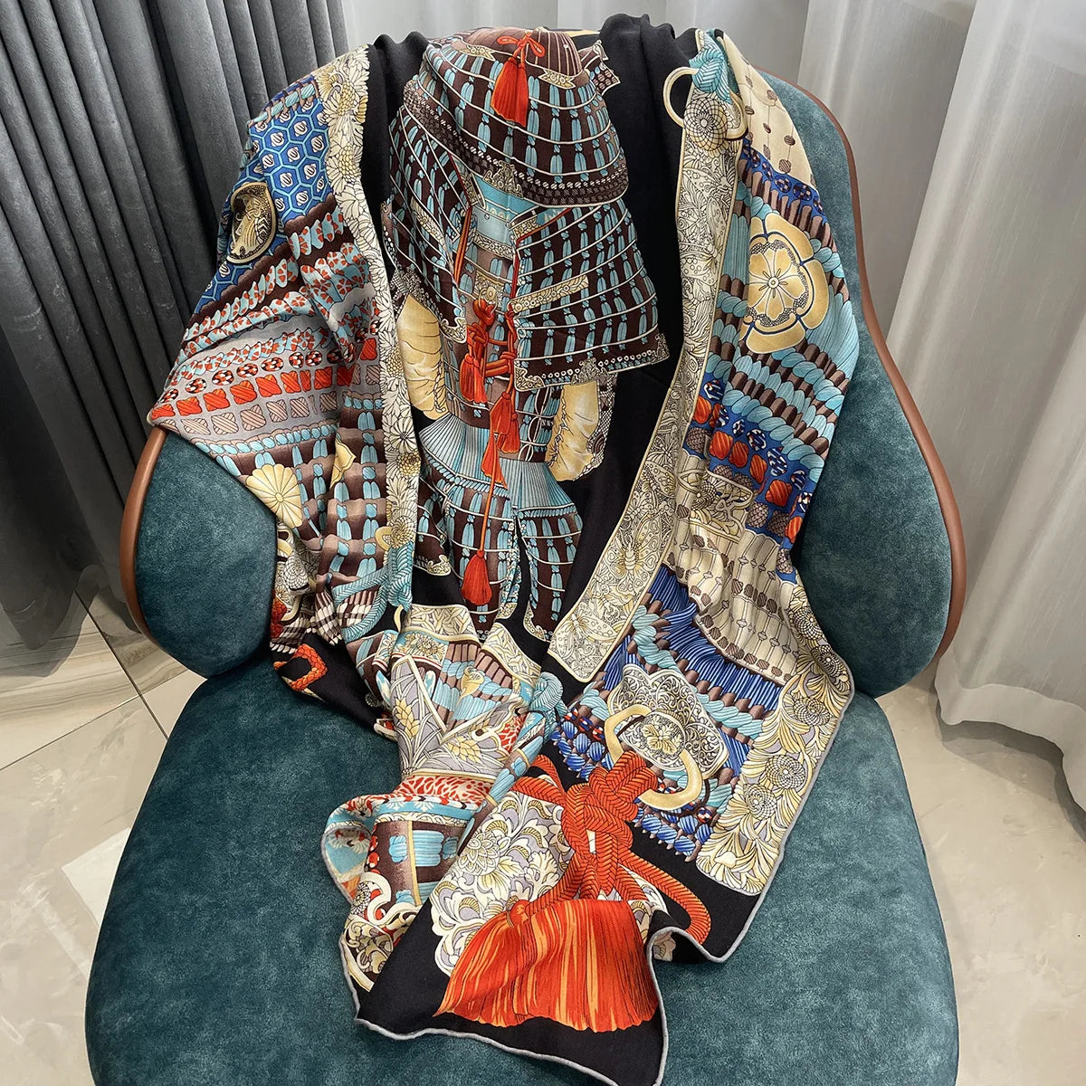 140cm Silk Cashmere Scarf Soft Pashmina Warm Winter Scarf Women Armored Warrior Brand Square Scarf Shawl Bandana Kerchief