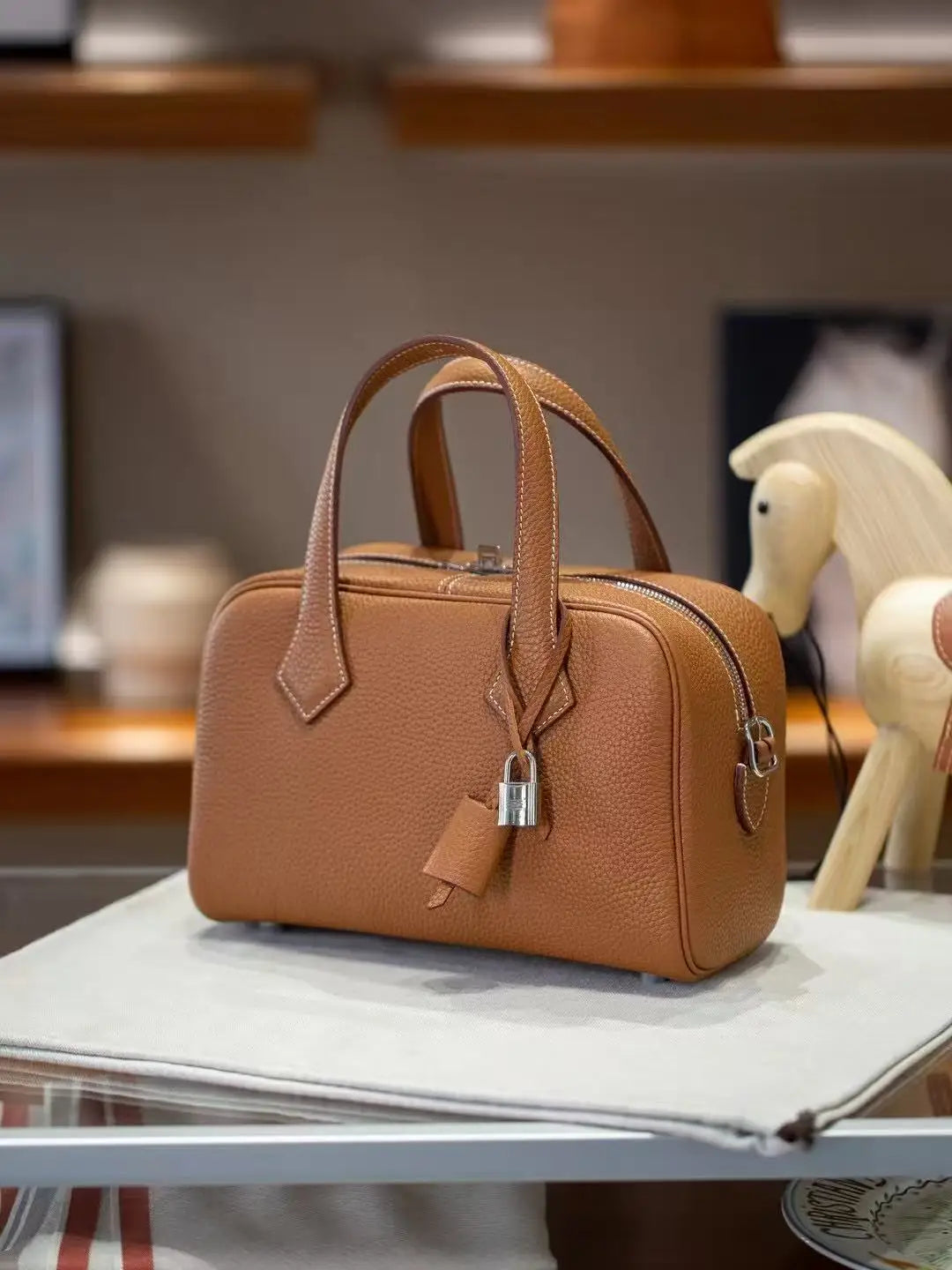 Genuine Leather Handbag 25cm Small size Bowling Women's Bag Top Layer Cowhide Pillow Bag Shoulder Bag Crossbody Bag Small