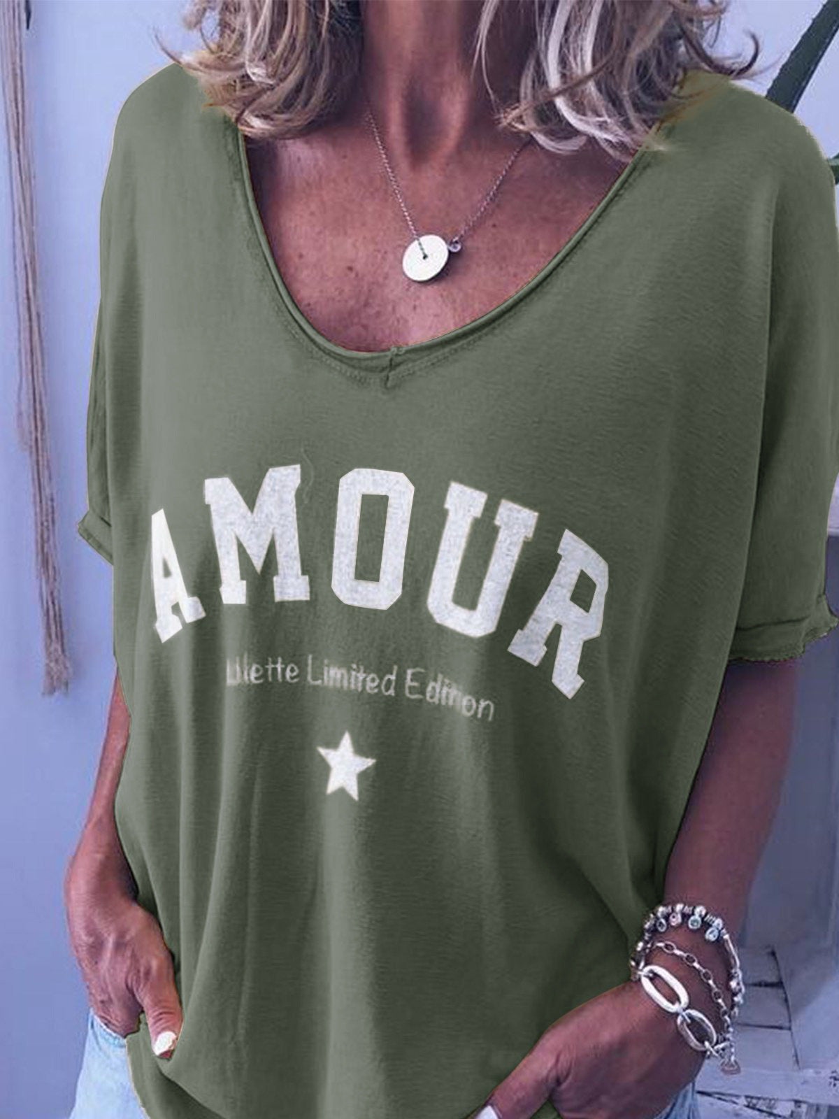 New short-sleeved letter-printed crew neck T-shirt women's clothing