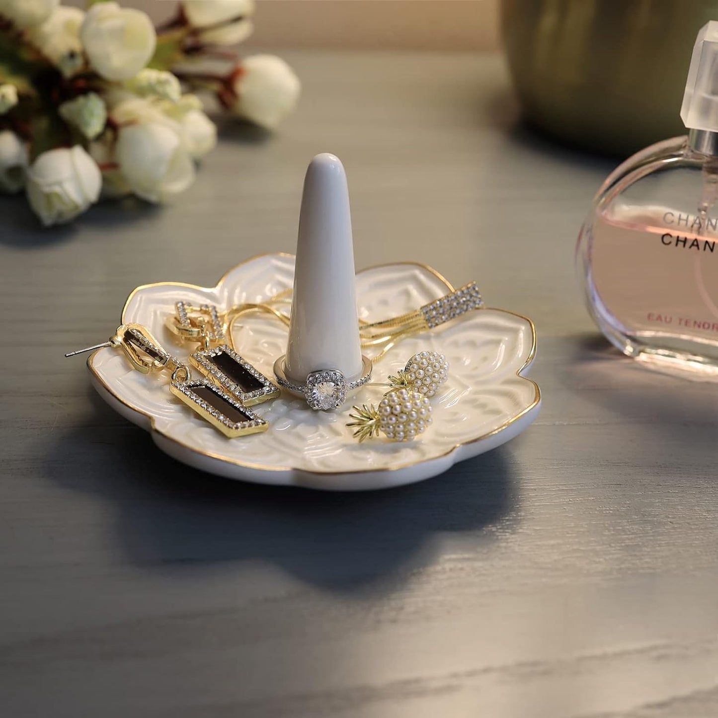 Manufacturer  Ceramic White Mandala Jewelry Holder Decorative Ring Holder/Trinket Tray Valentine Engagement Wedding Birthday Gifts for Women Her   rings