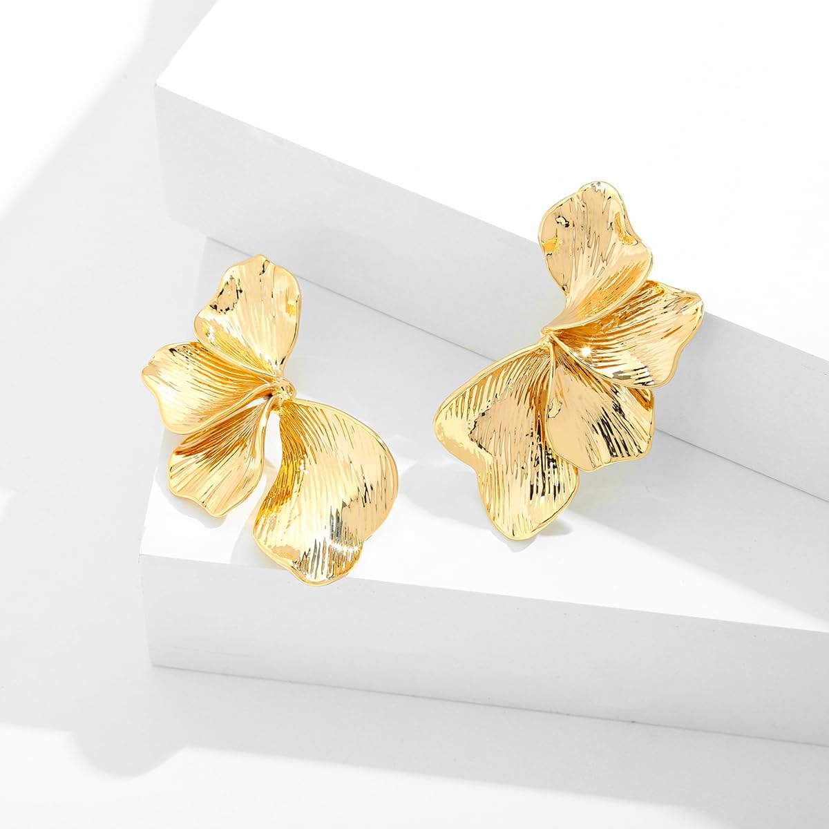 Manufacturer  Chunky Gold Statement Earrings For Women Gold Plated Sectored Flower Leaf Shell Angel Wing Earrings Large Stud Earrings Hypoallergenic Earrings  earring