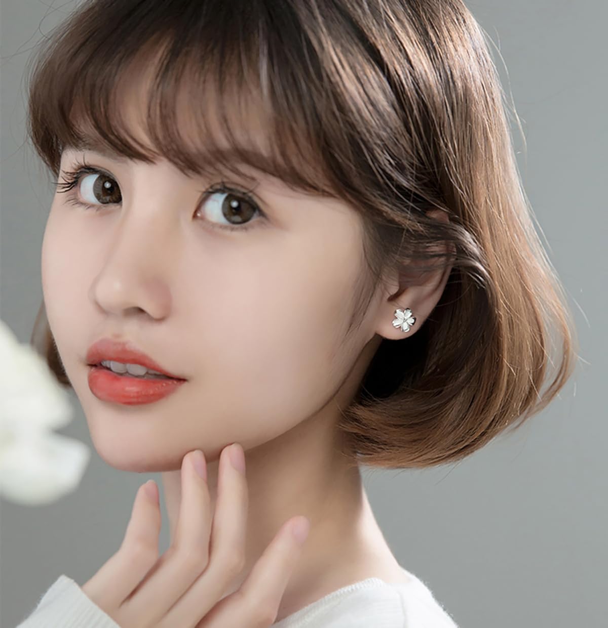 Manufacturer  Reffeer Solid 925 Sterling Silver Plumeria Flower Stud Earrings for Women Teen Girls Crystal Flower Stud Earrings  earring