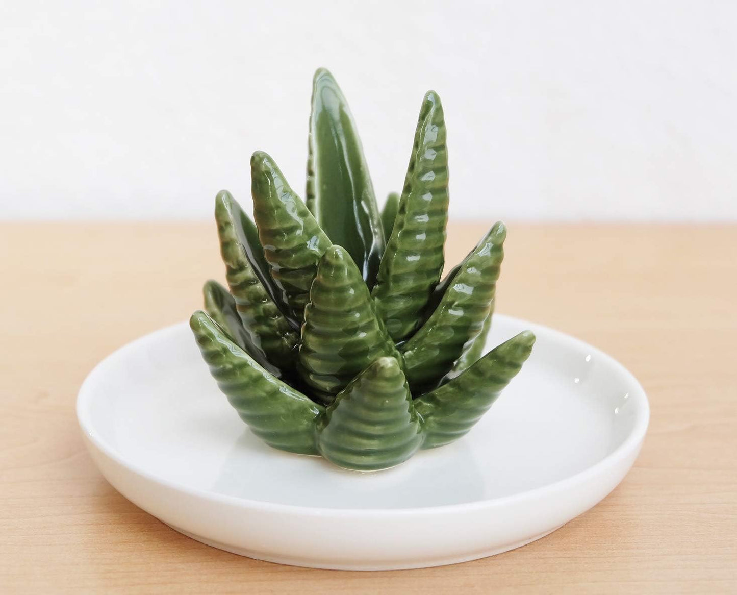 Manufacturer  PUDDING CABIN Aloe Ring Holder,Cactus Ring Dish,Jewelry Holder Trinket Tray for Rings Earrings Necklace Organizer,Bridesmaid Christmas Birthday Gift for Women Girls   rings